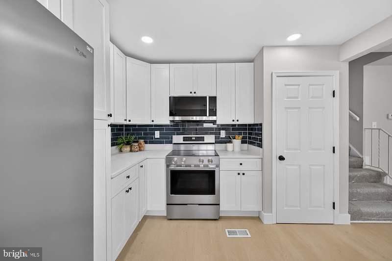 6024 Moorehead Road Catonsville, MD 21228 - Photo 5 of 48 Gallery Image 5
