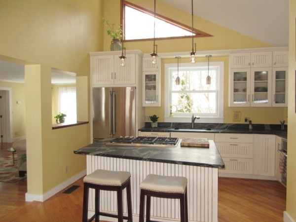 144 Chestnut Street Amherst, MA 01002 - Photo 7 of 30 Gallery Image 7