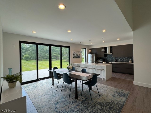14827 Caves Road Novelty, OH 44072 - Photo 3 of 17 Dining room/kitchen