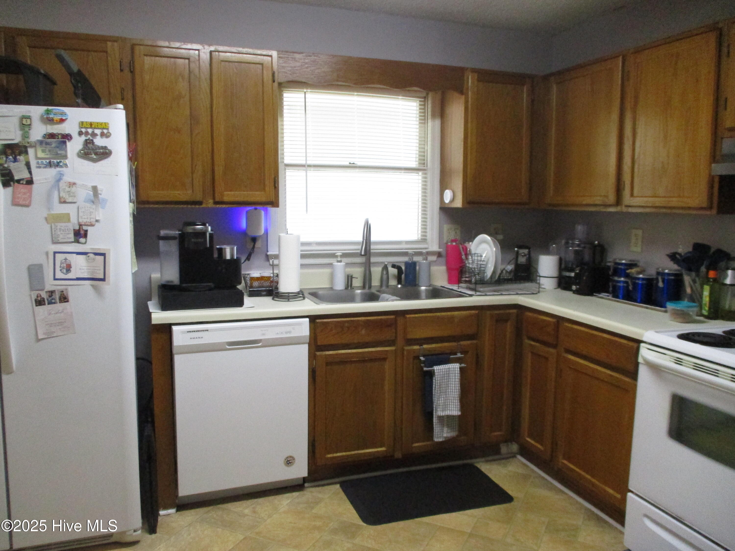 9260 McLeod Road Laurinburg, NC 28352 - Photo 8 of 16 Kitchen