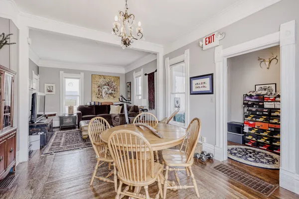 $599,900 | 11 South Lake Street, Grayslake, IL 60030