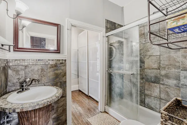 $599,900 | 11 South Lake Street, Grayslake, IL 60030
