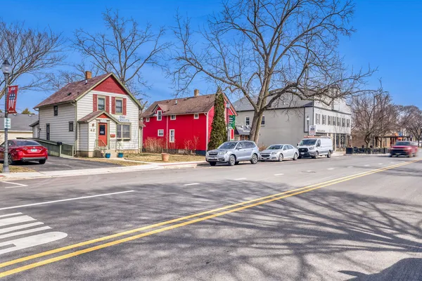 $599,900 | 11 South Lake Street, Grayslake, IL 60030