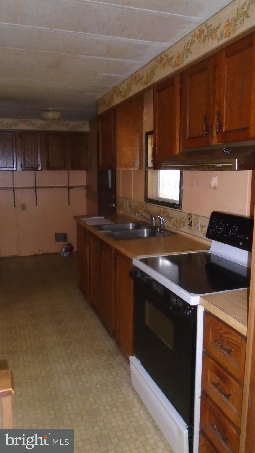 1375 Roundtop Road Middletown, PA 17057 - Photo 6 of 12 Gallery Image 6
