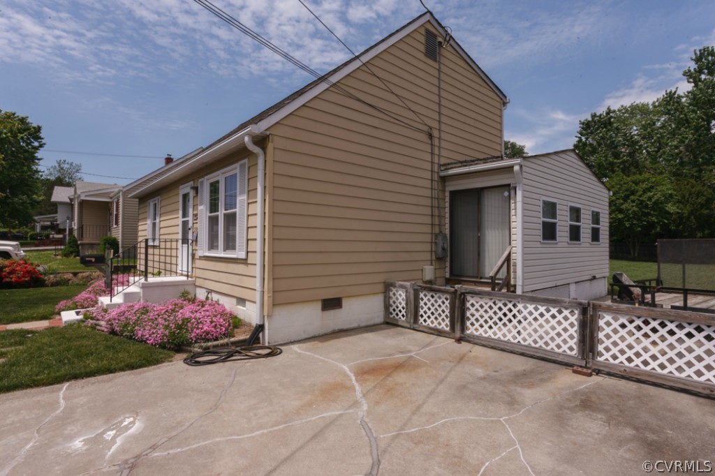 2314 Maplewood Road Richmond, VA 23228 - Photo 2 of 13 Gallery Image 2