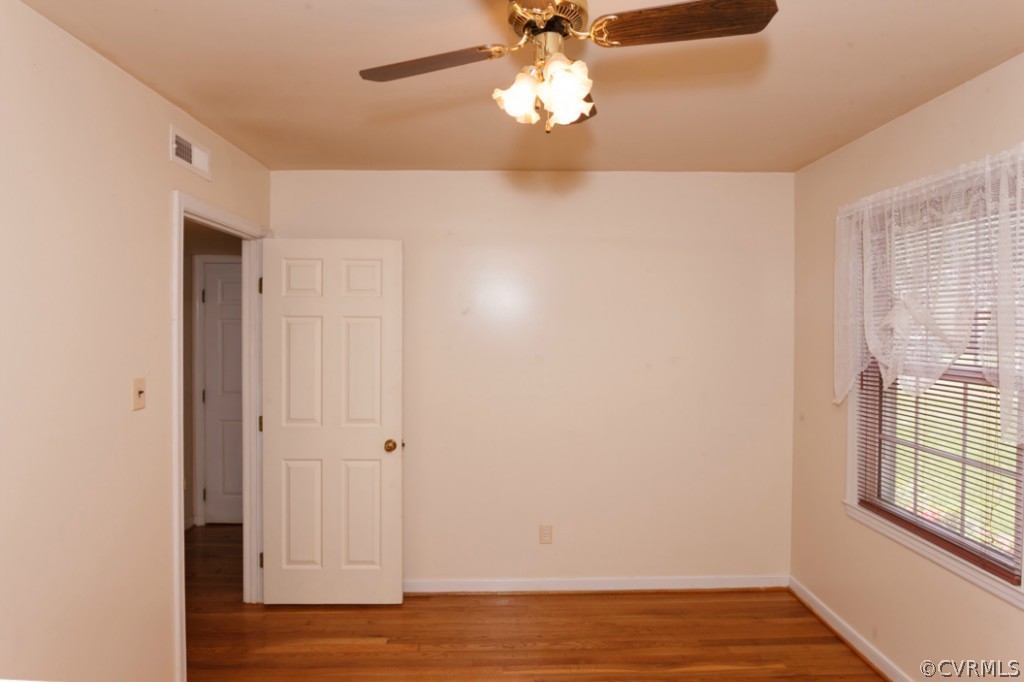2314 Maplewood Road Richmond, VA 23228 - Photo 10 of 13 Gallery Image 10