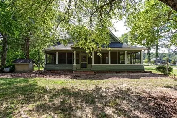 $575,000 | 125 East Sewell Road, Aragon, GA 30104