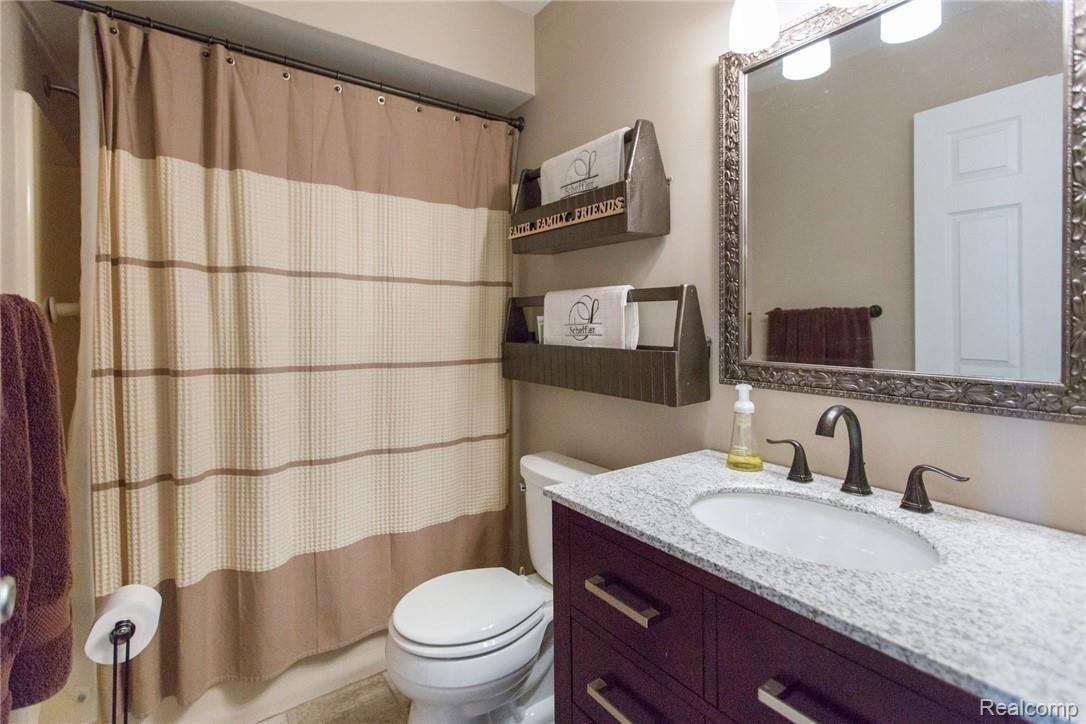 40850 Robbe Road Belleville, MI 48111 - Photo 22 of 30 20.jpg