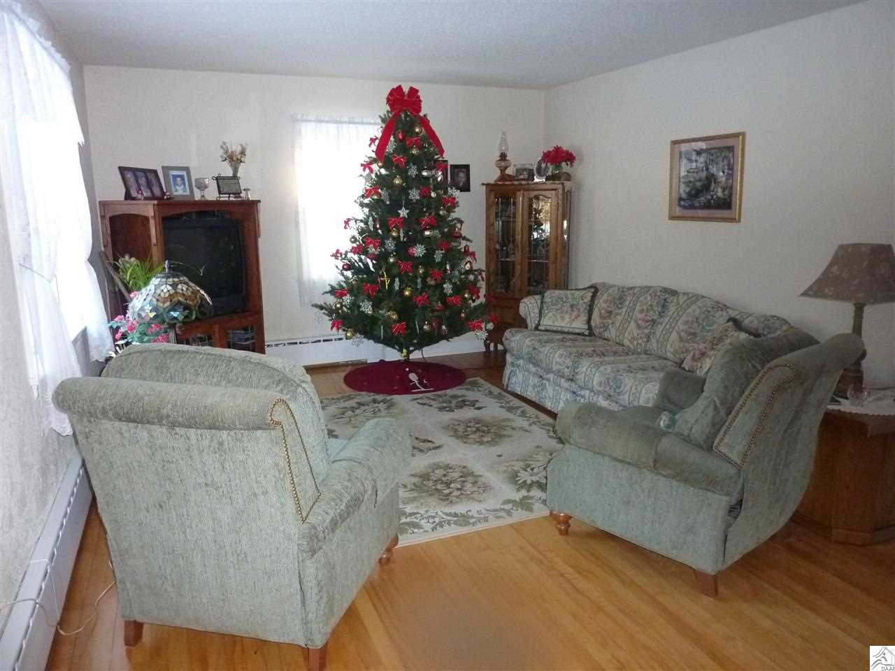 1 Connor Road Cloquet, MN 55720 - Photo 11 of 17 Living Room