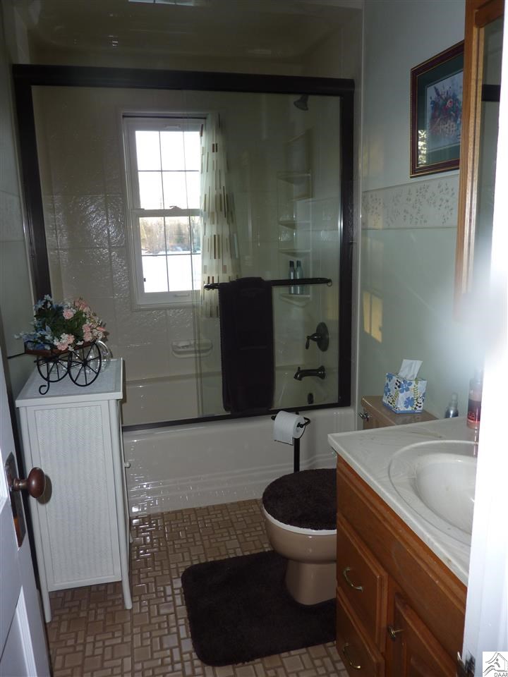 1 Connor Road Cloquet, MN 55720 - Photo 16 of 17 Main Floor Full Bath