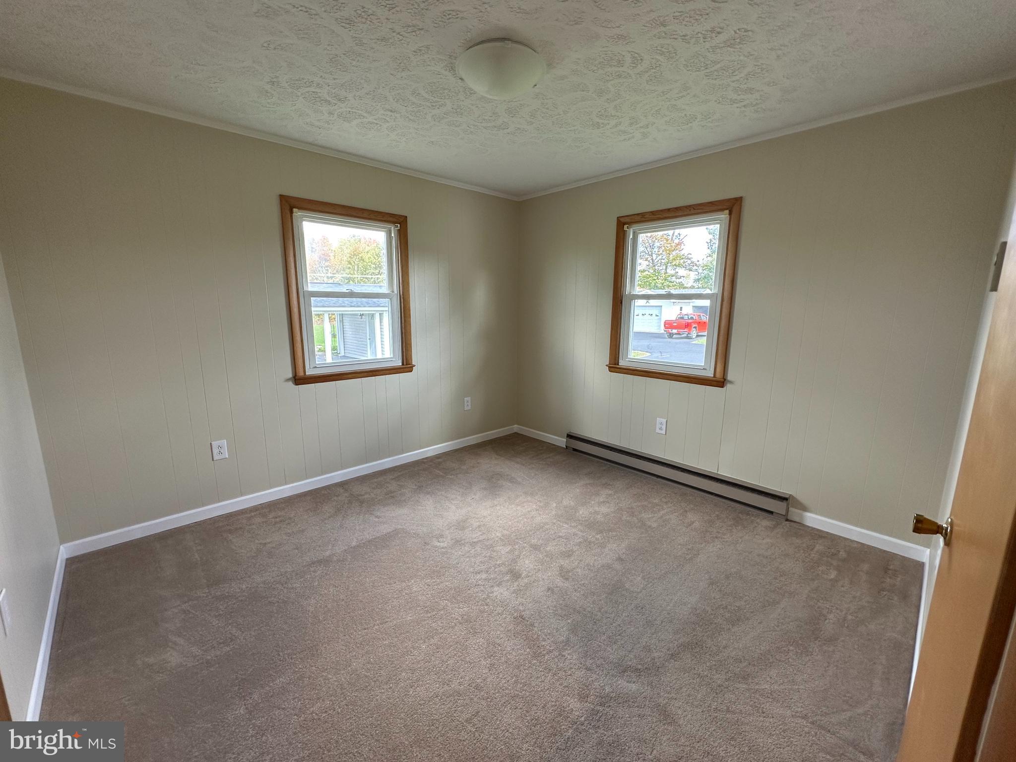 14149 South Middle Road Edinburg, VA 22824 - Photo 20 of 30 Bedroom 2