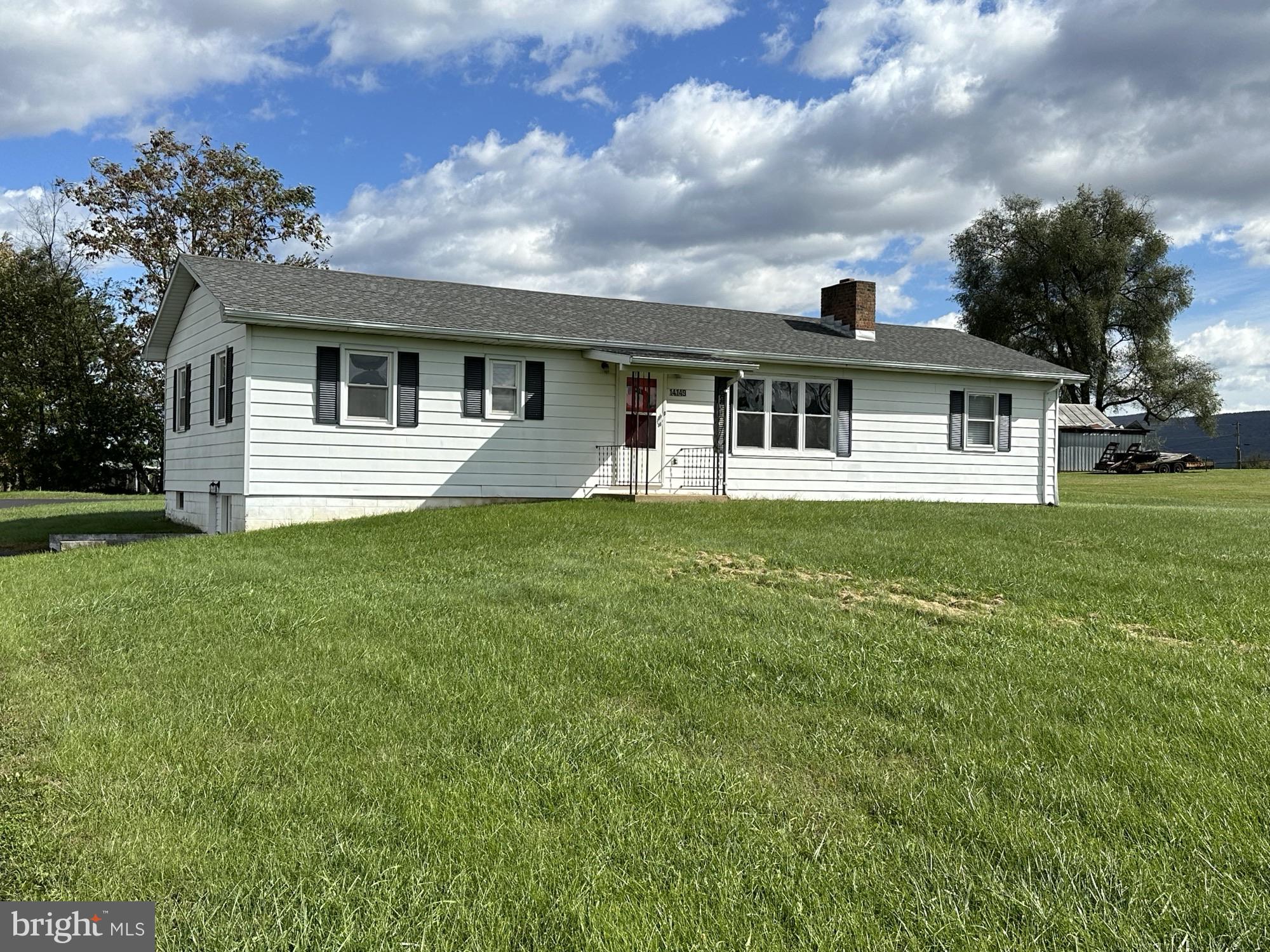 14149 South Middle Road Edinburg, VA 22824 - Photo 26 of 30 Exterior