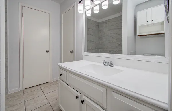 $1,600 | 4807 Maurita Drive, Spring, TX 77373