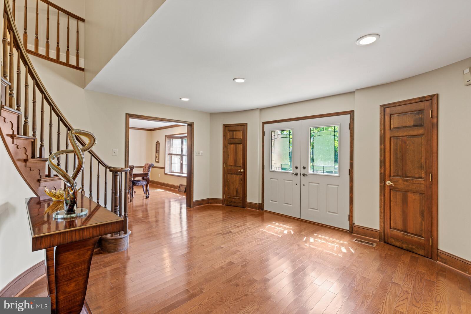 1551 Beechnut Circle Maple Glen, PA 19002 - Photo 5 of 57