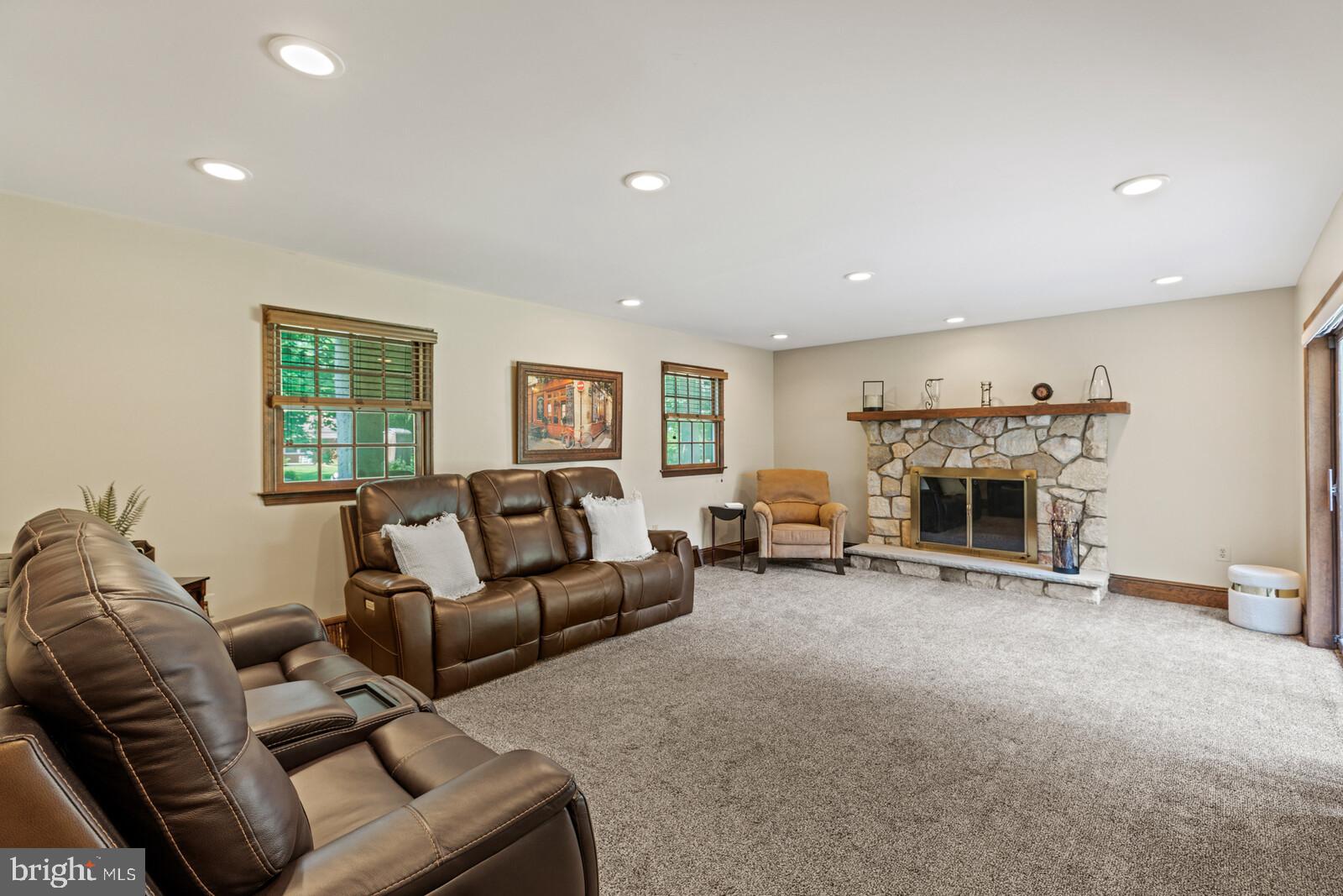 1551 Beechnut Circle Maple Glen, PA 19002 - Photo 9 of 57