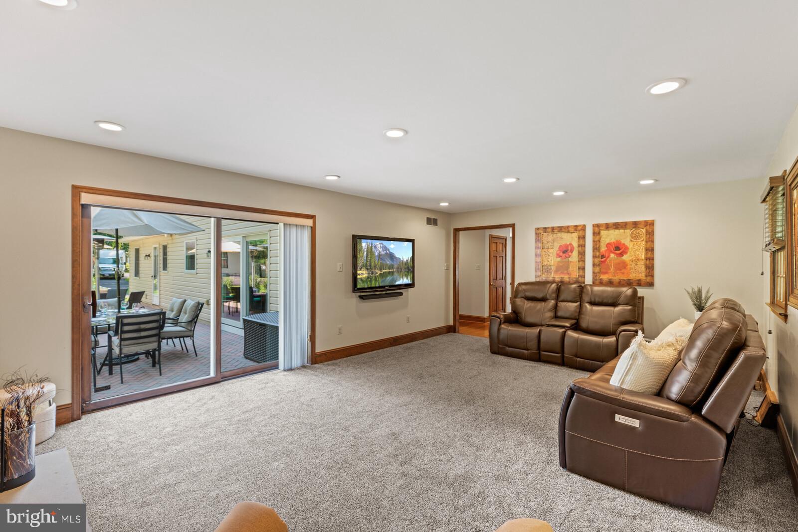 1551 Beechnut Circle Maple Glen, PA 19002 - Photo 10 of 57