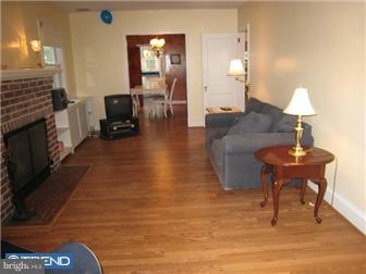 116 Upland Road Havertown, PA 19083 - Photo 2 of 12 Living Room