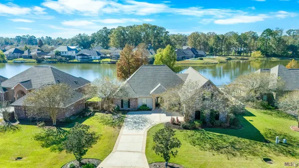 $468,900 | 18167 Kenner Drive, Prairieville, LA 70769