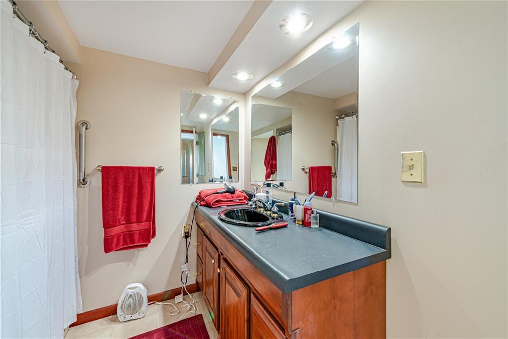 1650 Robbins Station Road North Huntingdon, PA 15642 - Photo 13 of 28 Gallery Image 13