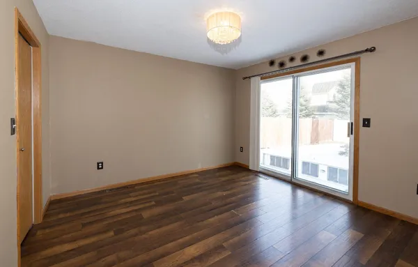 $274,000 | 1618 Suntree Drive, West Fargo, ND 58078