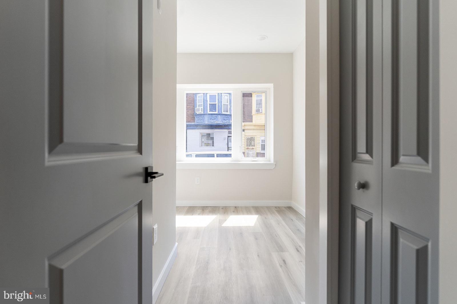 2104 South 20th Street Philadelphia, PA 19145 - Photo 2 of 76