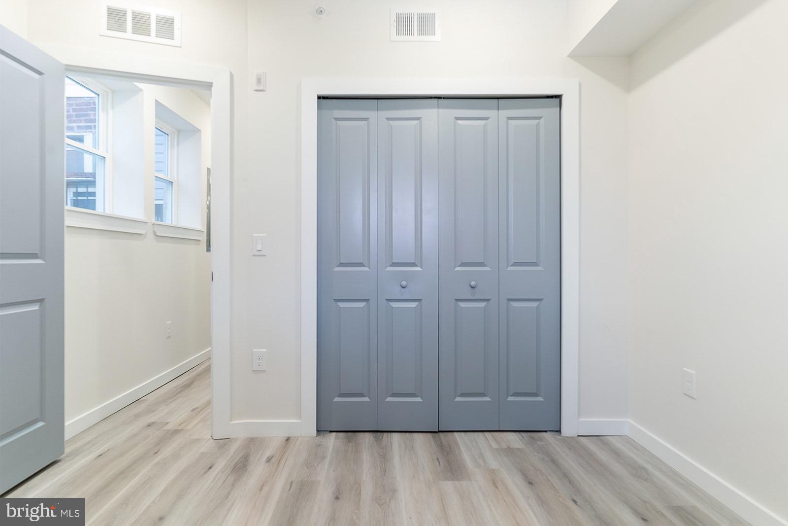 2104 South 20th Street Philadelphia, PA 19145 - Photo 21 of 76
