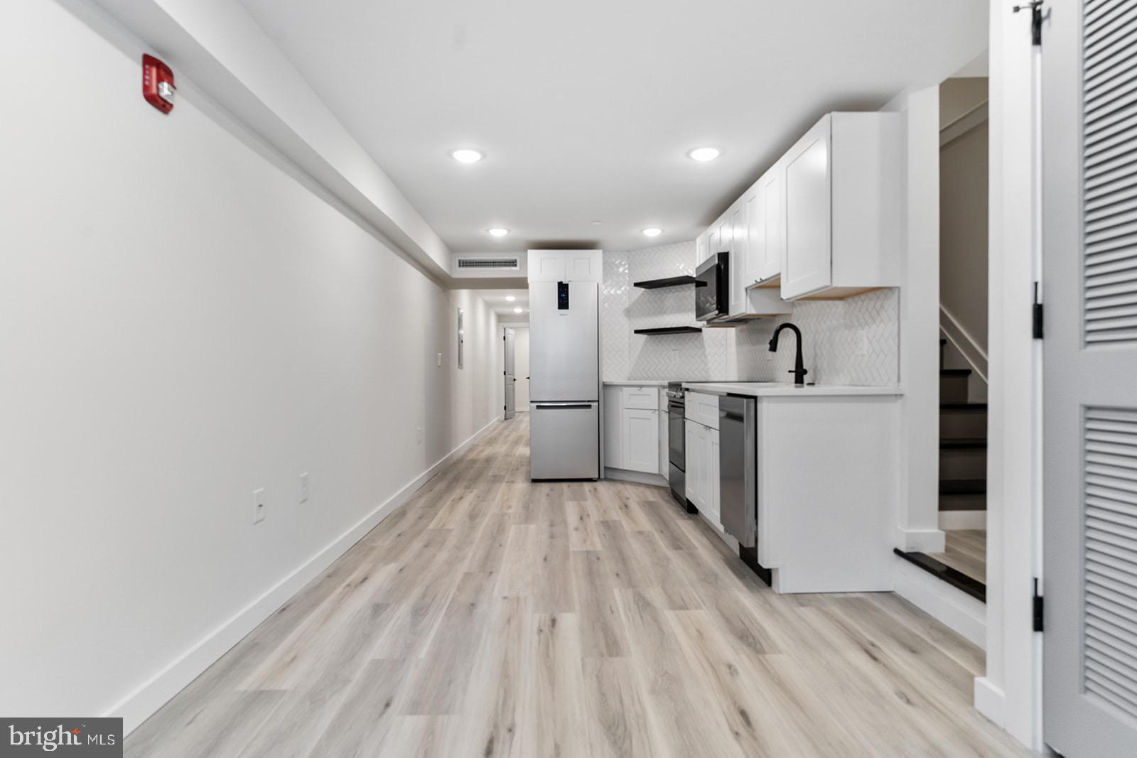 2104 South 20th Street Philadelphia, PA 19145 - Photo 28 of 76