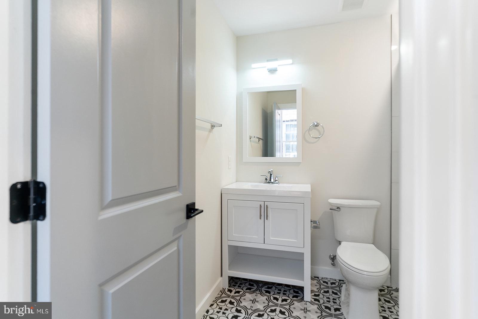 2104 South 20th Street Philadelphia, PA 19145 - Photo 65 of 76
