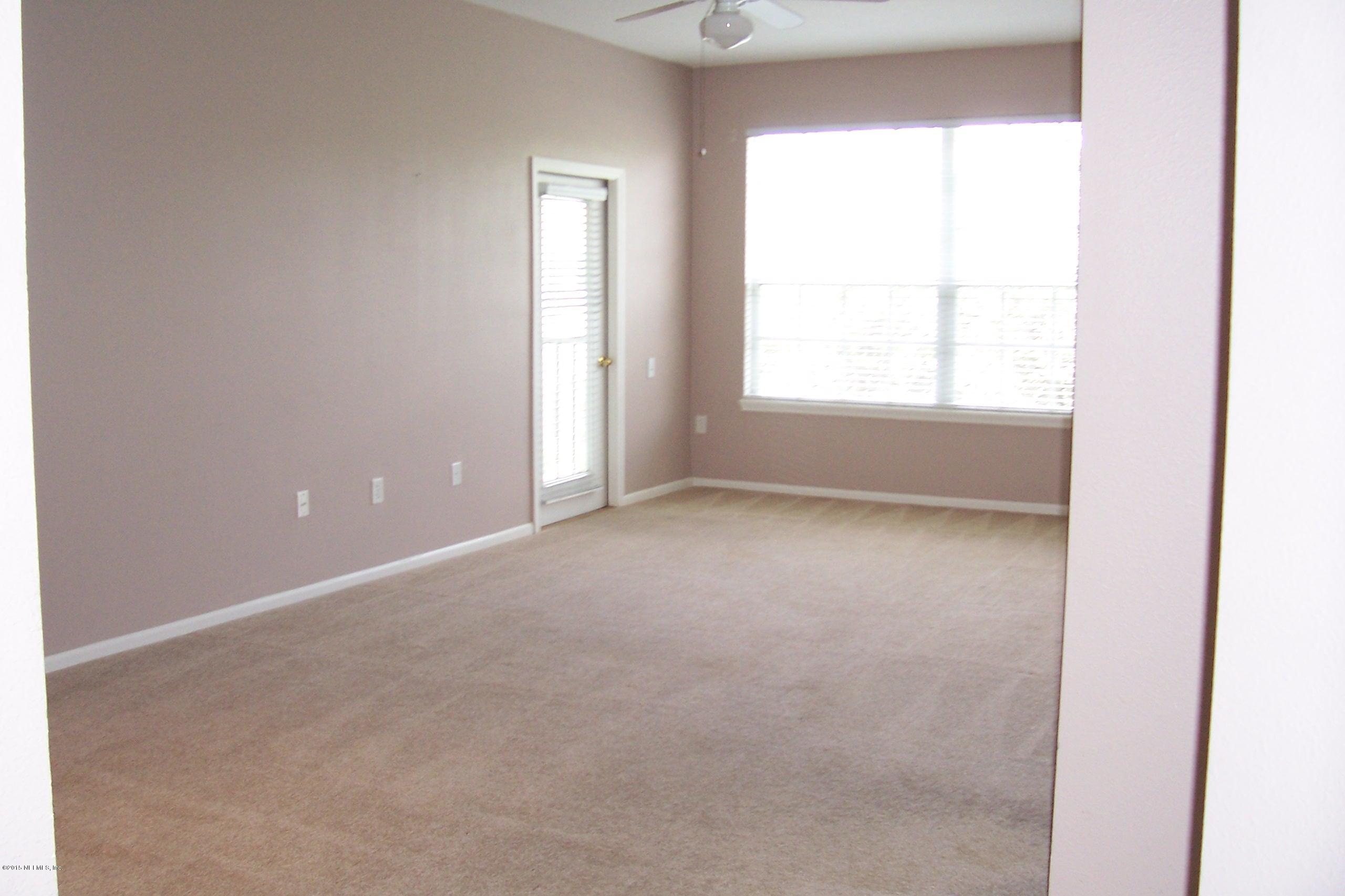 10550 Baymeadows Road, Unit 730 Jacksonville, FL 32256 - Photo 4 of 21 001