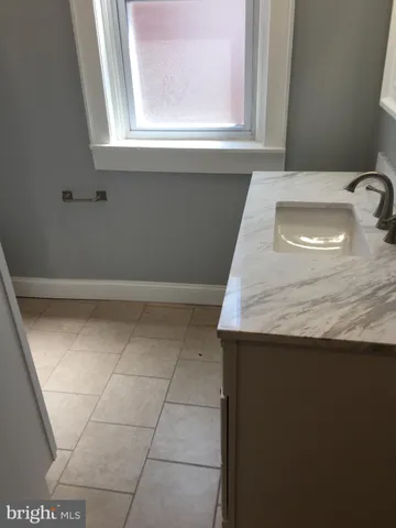 $2,500 | 6140 Christian Street, Philadelphia, PA 19143