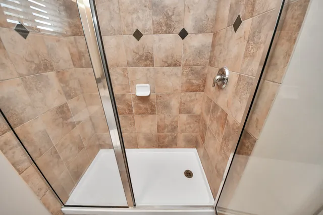 $250,000 | 10731 Prillerman Trails Drive, Houston, TX 77016