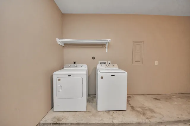 $250,000 | 10731 Prillerman Trails Drive, Houston, TX 77016