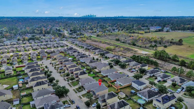 $250,000 | 10731 Prillerman Trails Drive, Houston, TX 77016