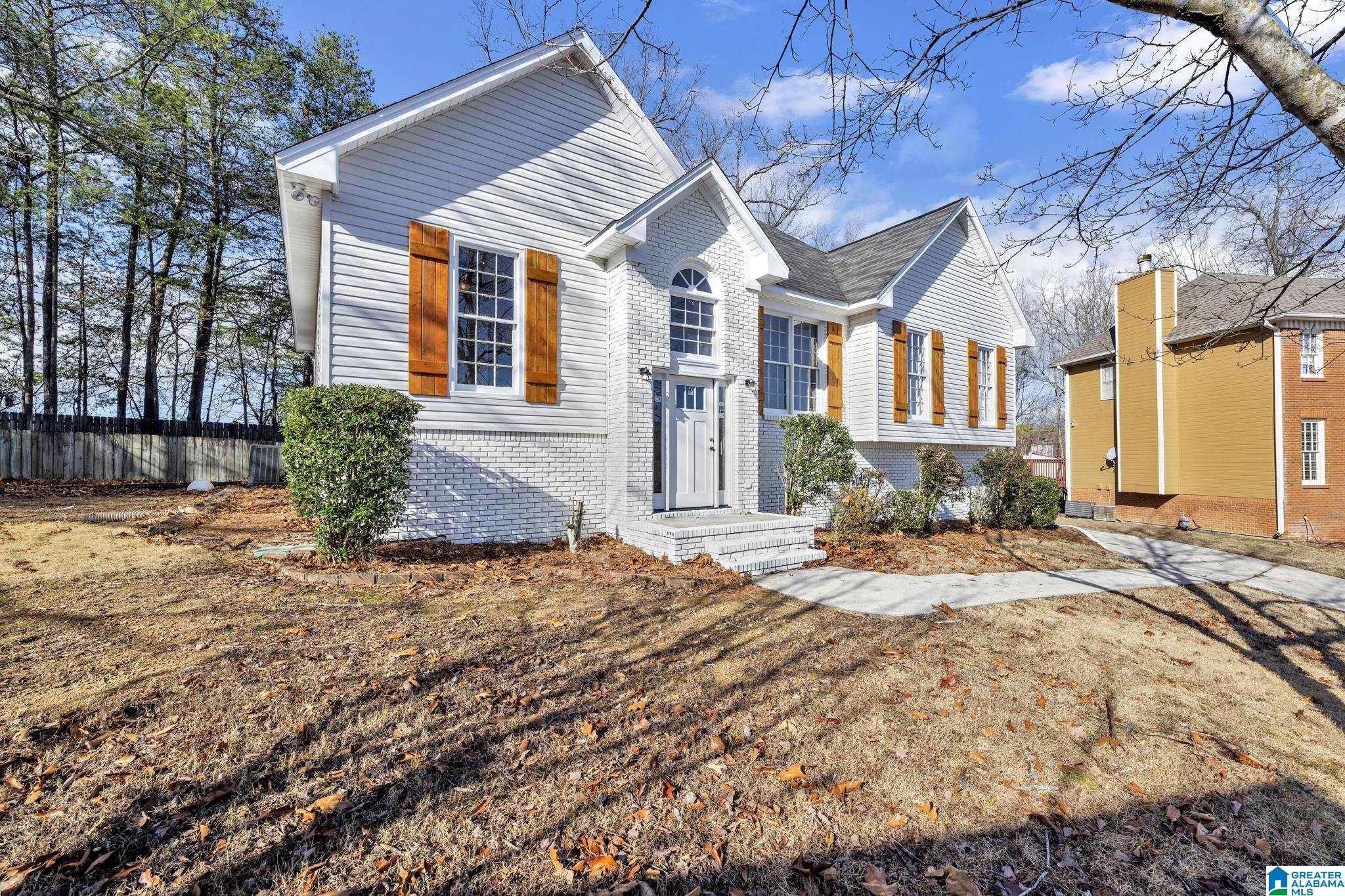 112 Cambridge Trail Alabaster, AL 35007 - Photo 1 of 26