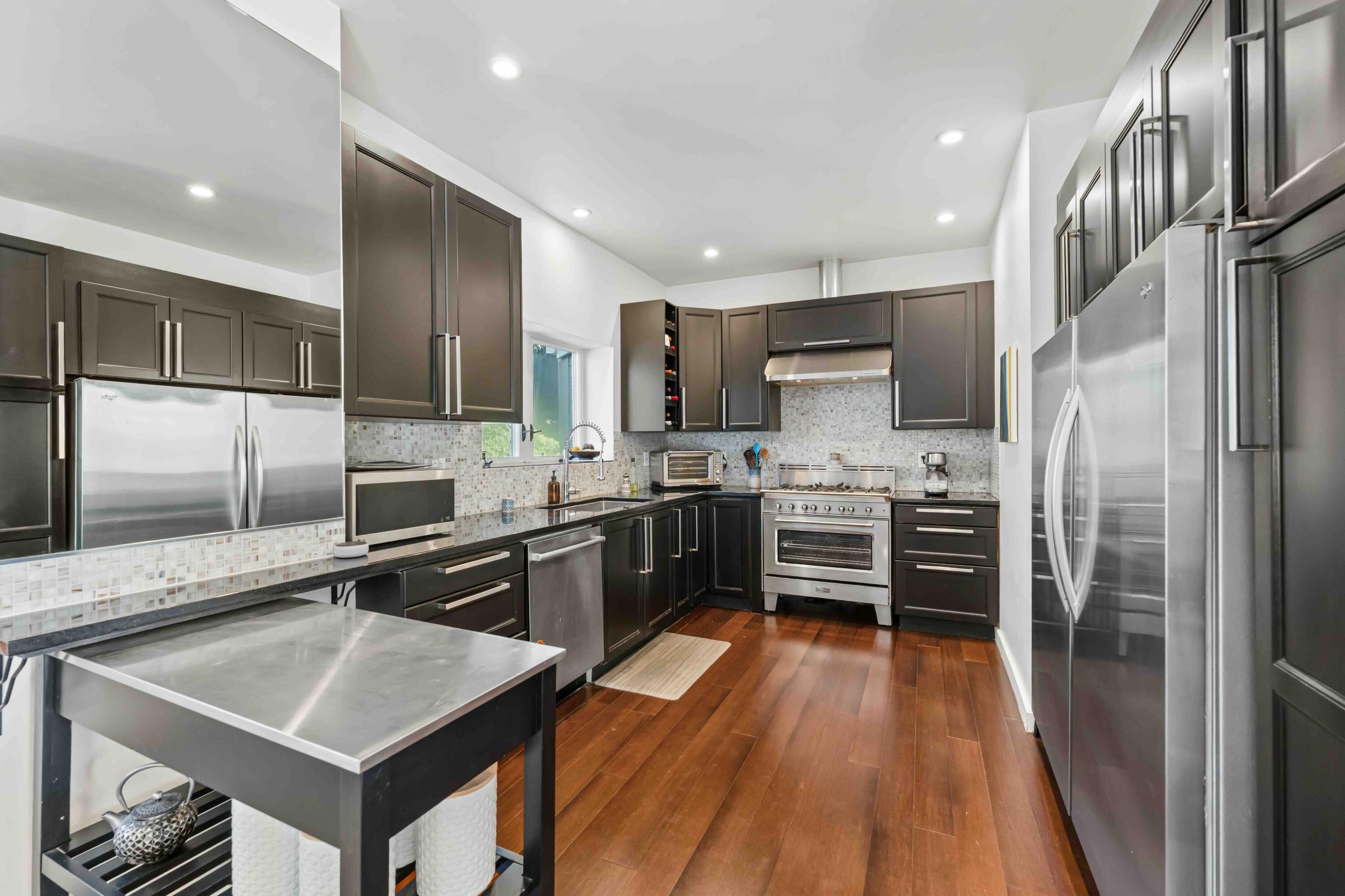 941 Weldon Road Santa Barbara, CA 93109 - Photo 3 of 43 Kitchen - 941 Weldon Rd.