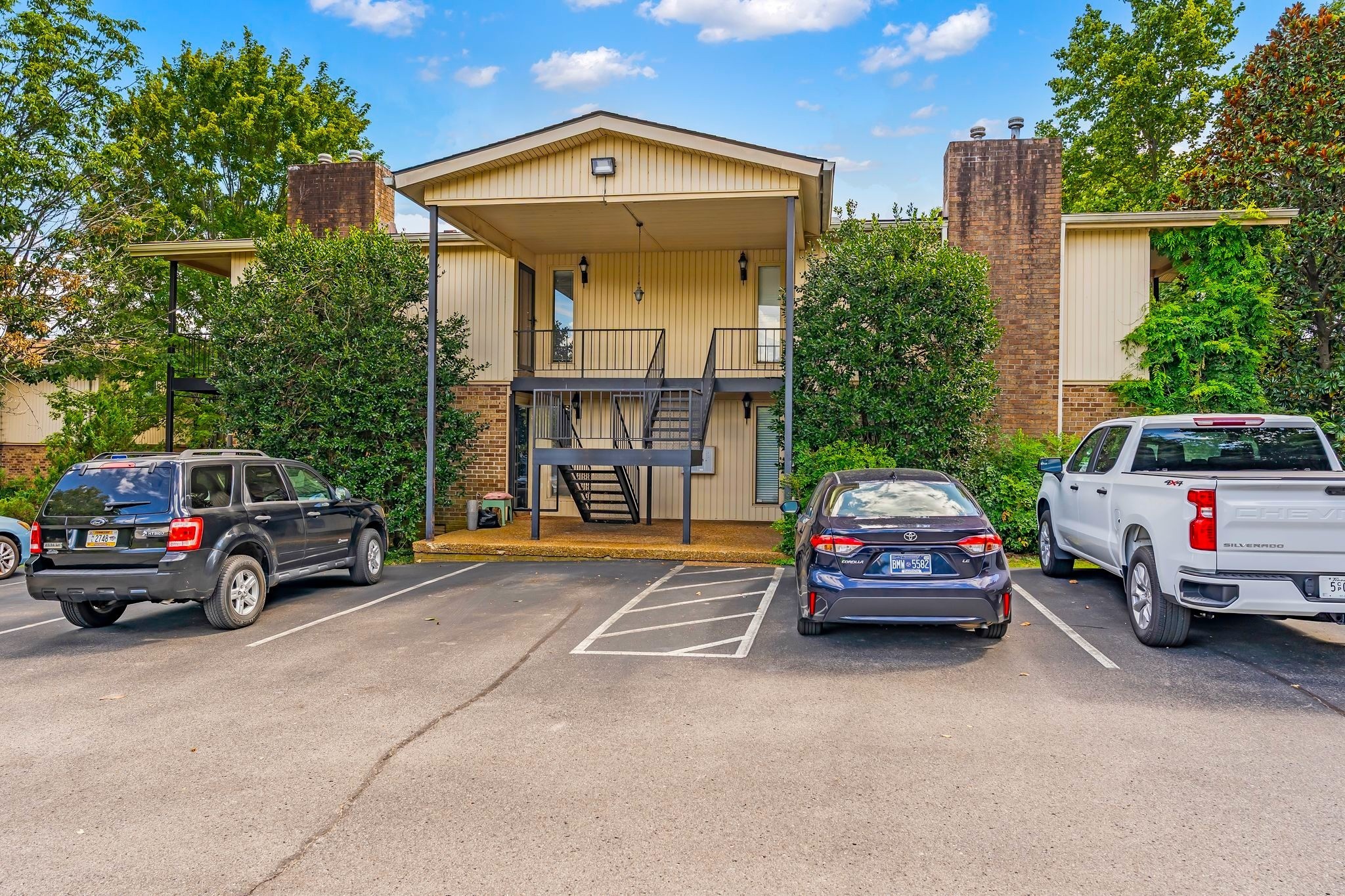 2116 Hobbs Road, Unit N19 Nashville, TN 37215 - Photo 3 of 33