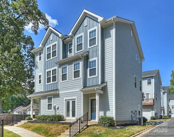 $369,000 | 2405 Via Del Conte, Charlotte, NC 28205