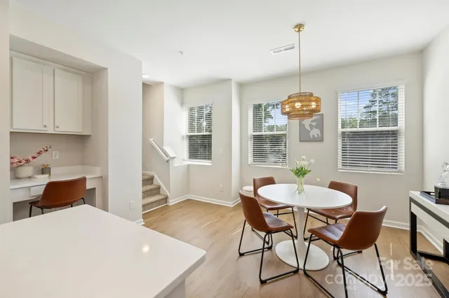 $369,000 | 2405 Via Del Conte, Charlotte, NC 28205