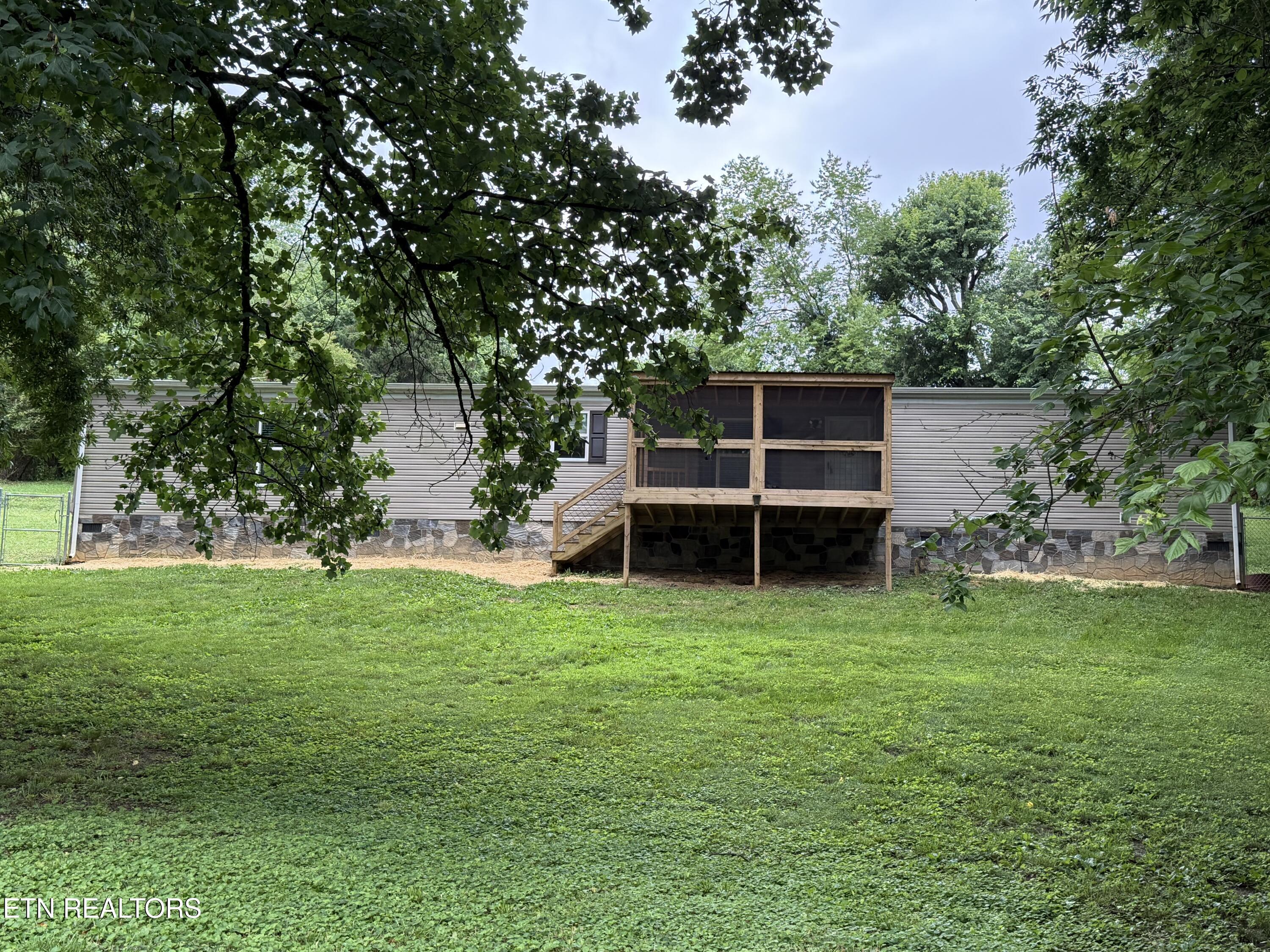 2005 Neubert Road Knoxville, TN 37914 - Photo 1 of 38 IMG_2654