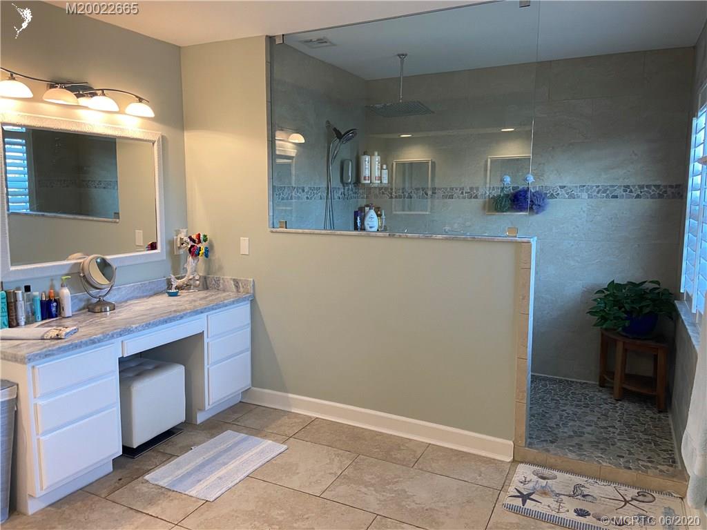 1190 Southwest Dyer Point Road Palm City, FL 34990 - Photo 42 of 45 Gallery Image 42