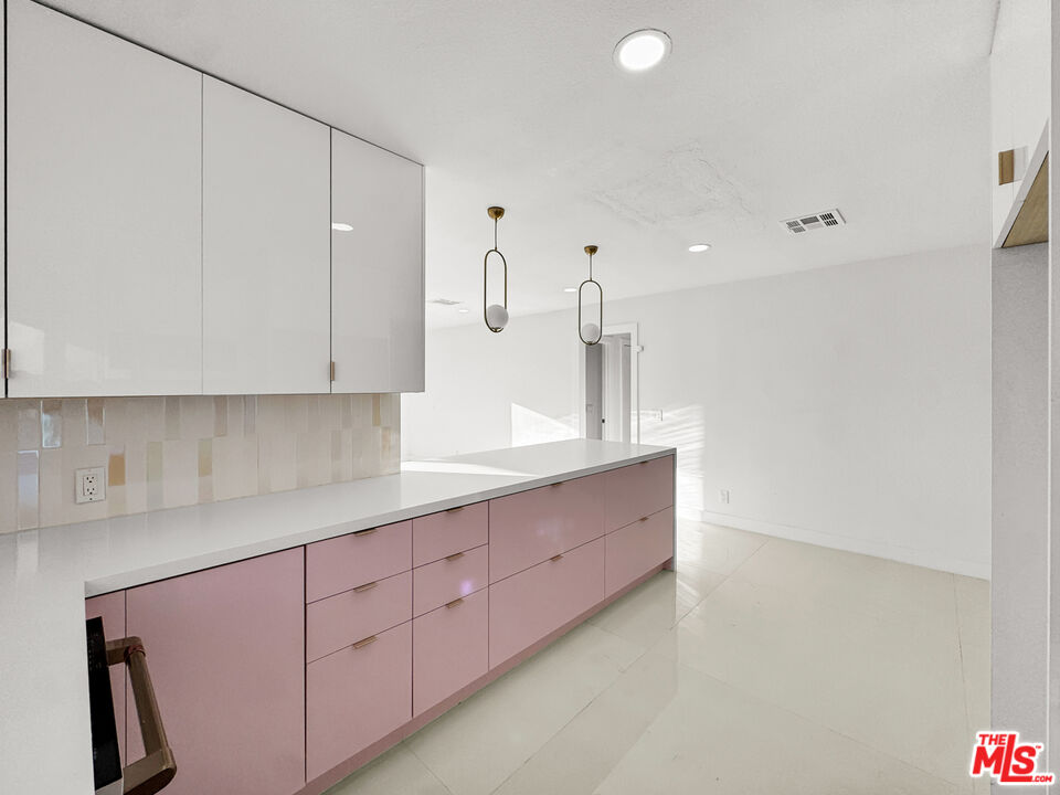 2188 East Rogers Road Palm Springs, CA 92262 - Photo 13 of 36