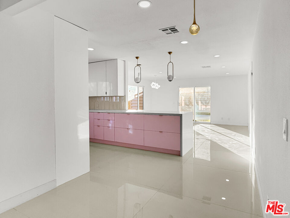 2188 East Rogers Road Palm Springs, CA 92262 - Photo 16 of 36