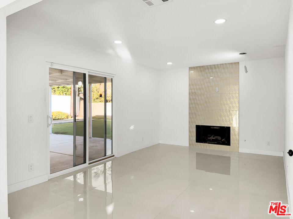 2188 East Rogers Road Palm Springs, CA 92262 - Photo 20 of 36