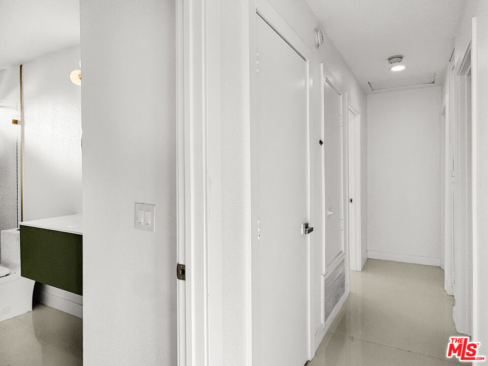 2188 East Rogers Road Palm Springs, CA 92262 - Photo 21 of 36