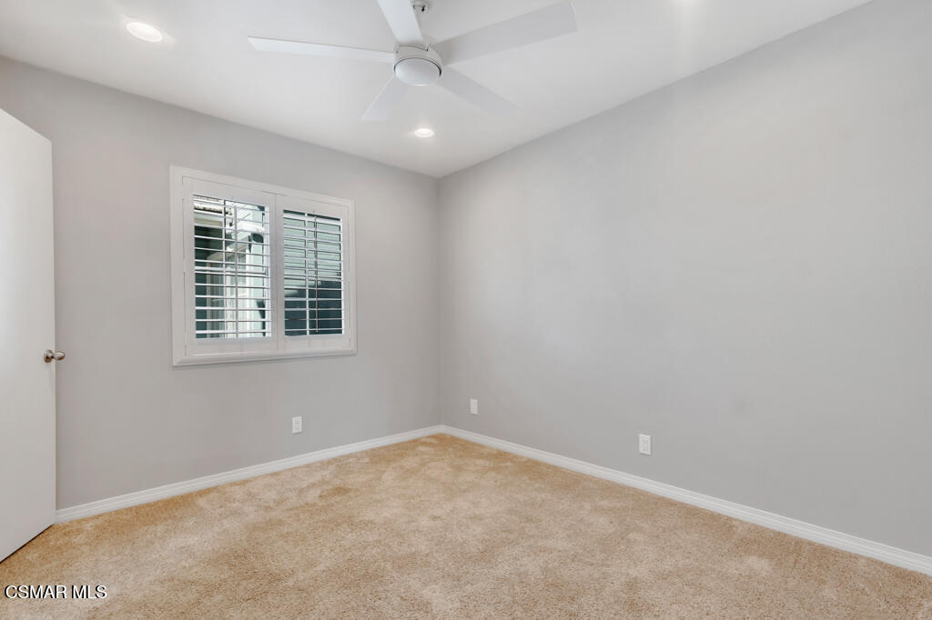 1980 Rory Lane, Unit 3 Simi Valley, CA 93063 - Photo 19 of 33 an empty room with a window