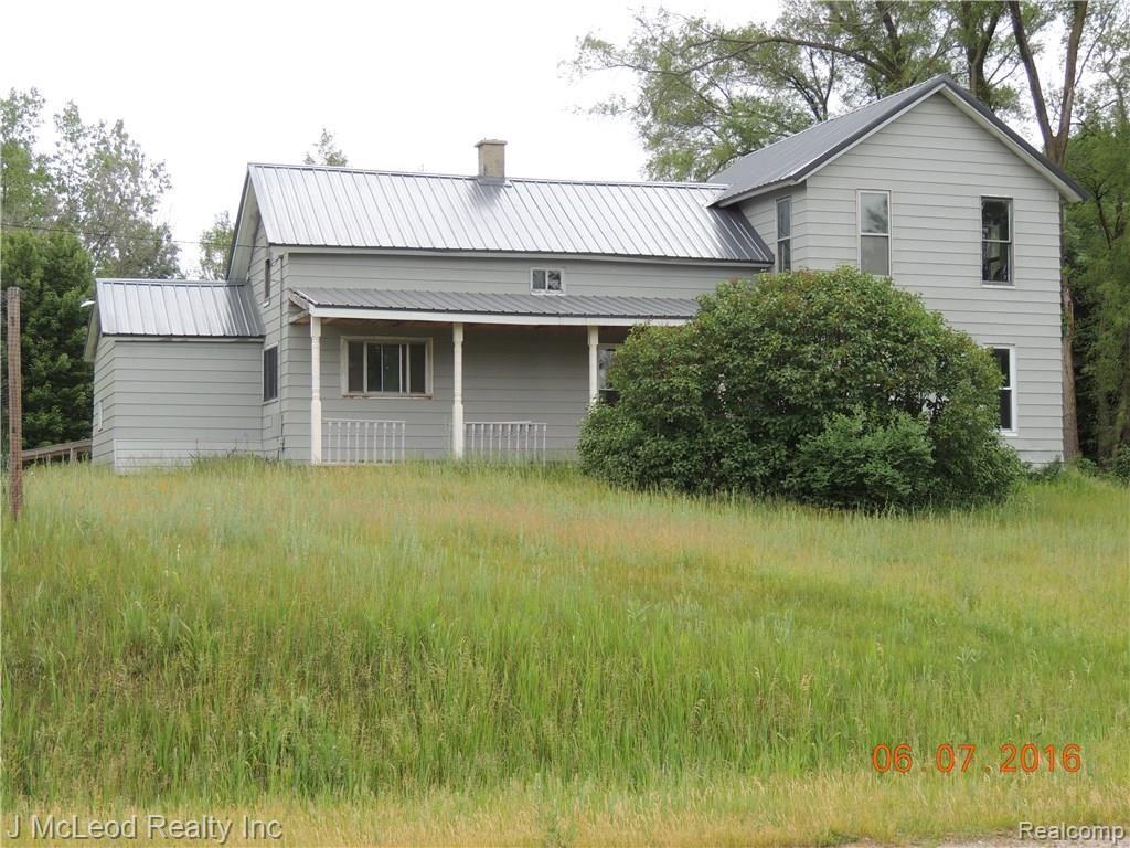 2267 West Snover Road Mayville, MI 48744 - Photo 1 of 24 DSCN1337.JPG