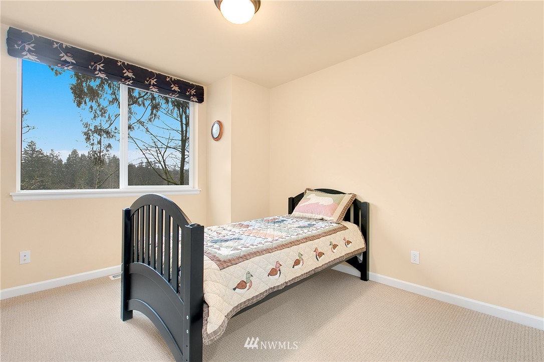 10327 Chain Lake Road Snohomish, WA 98290 - Photo 12 of 25