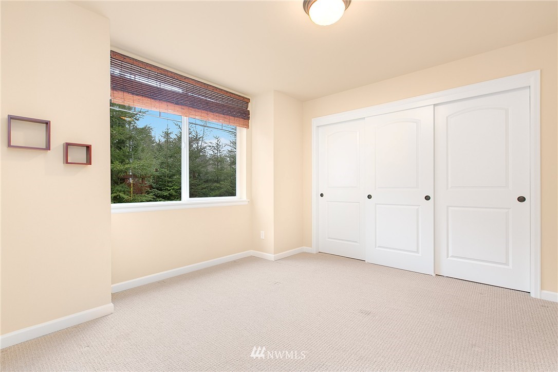 10327 Chain Lake Road Snohomish, WA 98290 - Photo 14 of 25