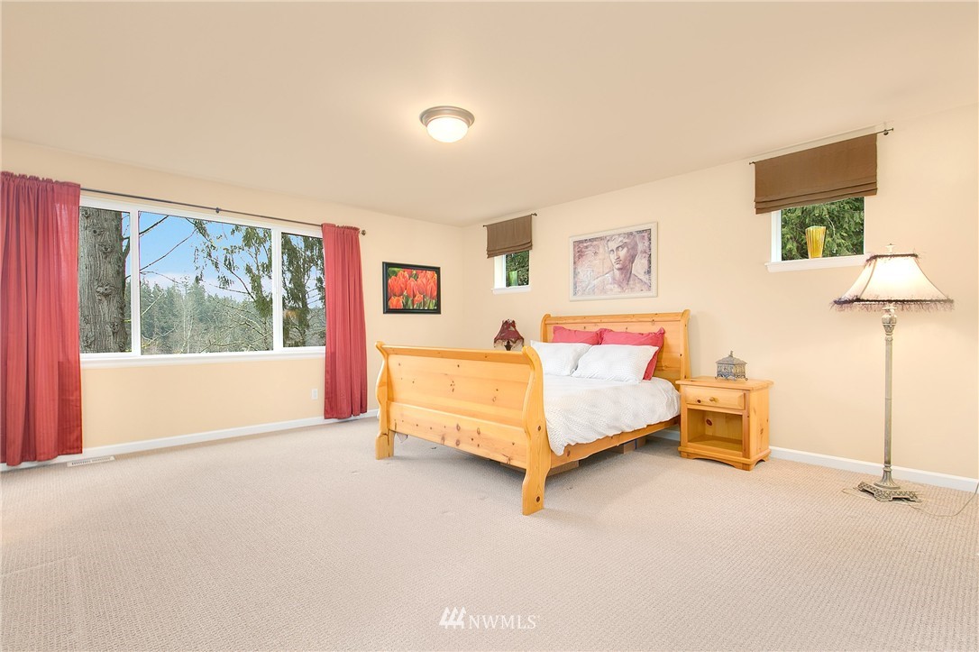10327 Chain Lake Road Snohomish, WA 98290 - Photo 10 of 25