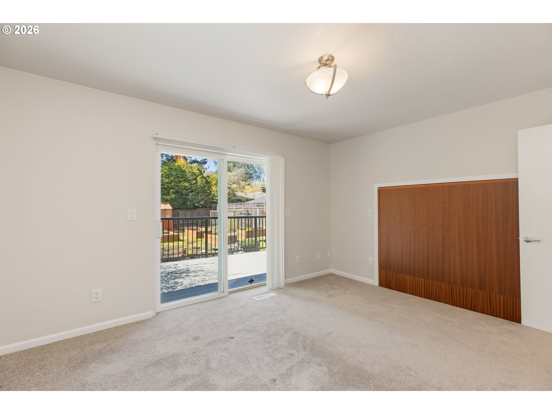 5719 Southwest 40th Avenue Portland, OR 97221 - Photo 17 of 35